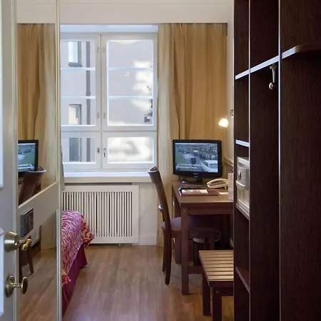 Anna Hotel 3*