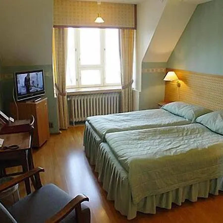 Anna Hotel 3*
