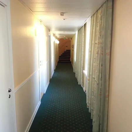 Hotel Anna 3*